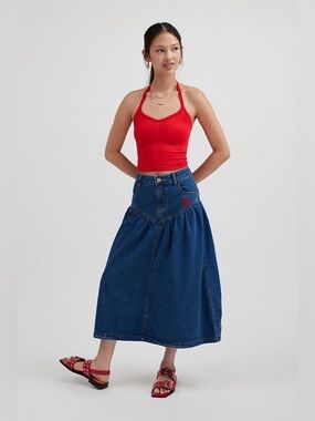 1225. URBAN OUTFITTERS Kimchi Blue Clara Denim Midi Skirt  SzM (fits as S) NWOT